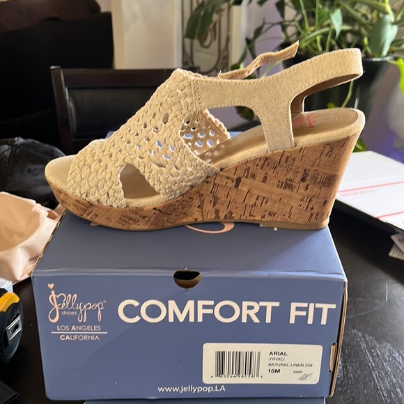 Macramé, cork, wedge shoe and it’s beige - Picture 1 of 4